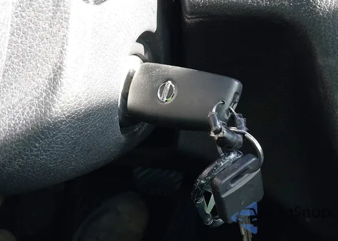 2019 Nissan Rogue S z USA, uszkodzony, nr VIN 5N1AT2MT1KC814005